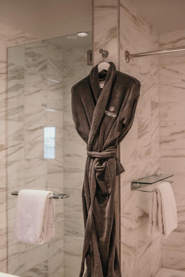 Mosaic Hotel Beverly Hills Los Angeles Exterior foto